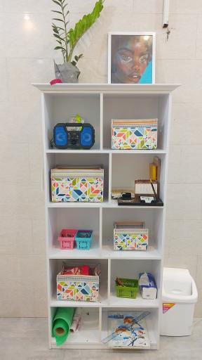 عکس گالری هنری کودک رنگ های بی انتها