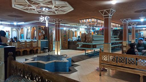 عکس سفره خانه سنتی بوعلی بزباش