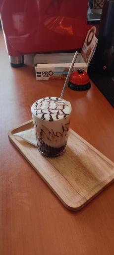 عکس کافه سایه