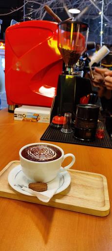 عکس کافه سایه