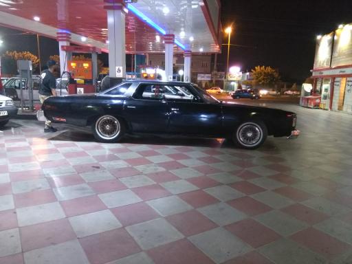 عکس پمپ بنزین ثارالله