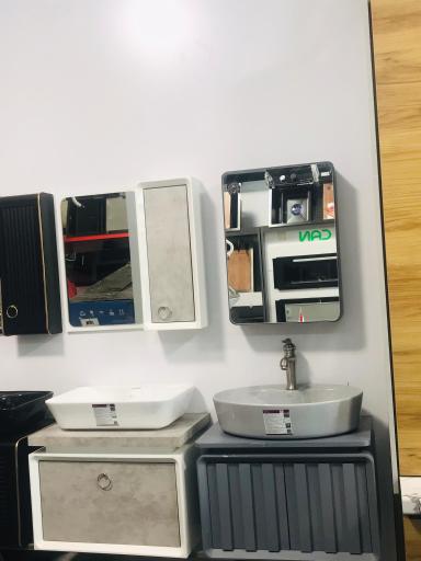 عکس آراد کابین