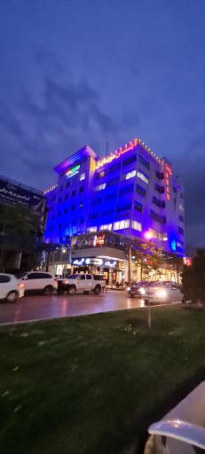 عکس آبان پلازا