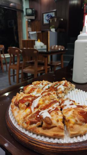 عکس پیتزا گشنیز