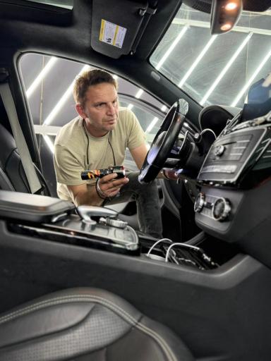 عکس کارشناسی تشخیص رنگ معصومی شعبه 2