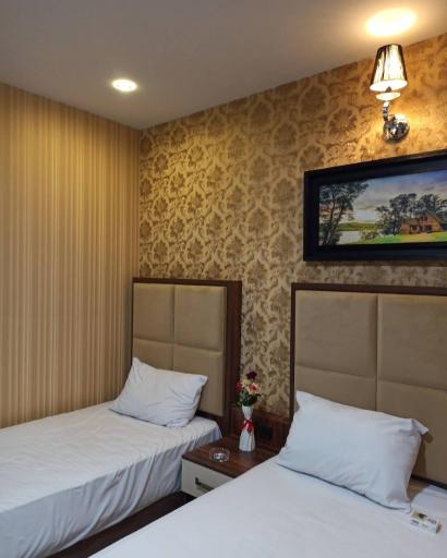 عکس هتل بهار