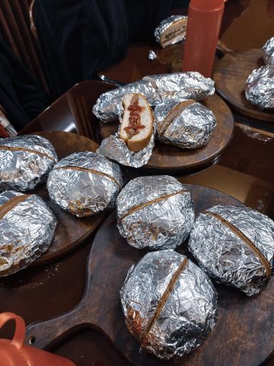 عکس پیتزا گشنیز