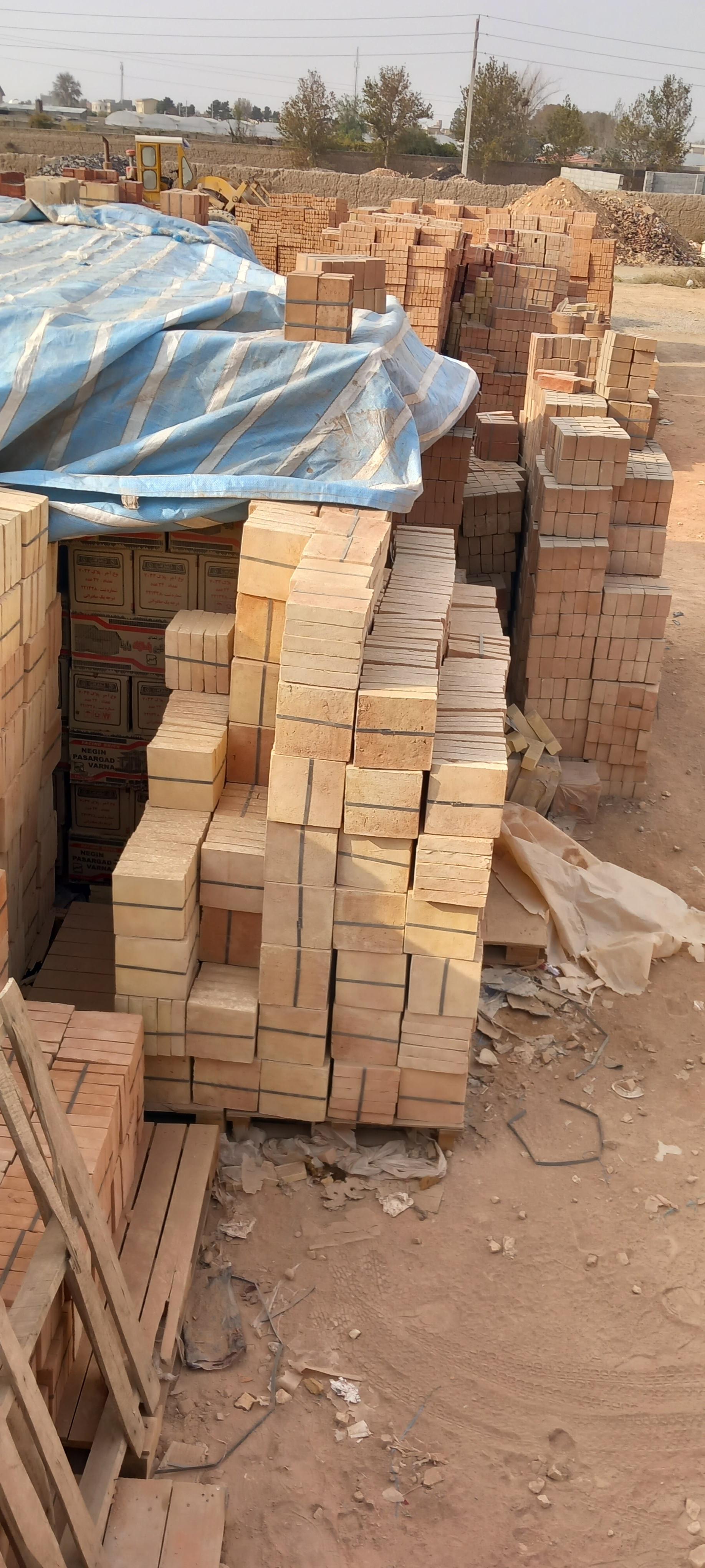 عکس آجر نسوز پاسارگاد 