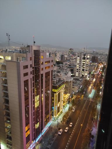 عکس برج سرو ساعی 