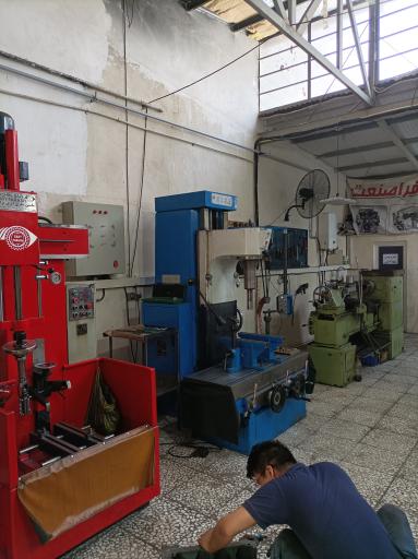 عکس تراشکاری فراصنعت 