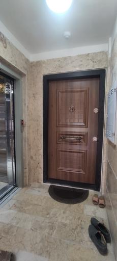 عکس درب ضدسرقت و چوبی اَژدرب 