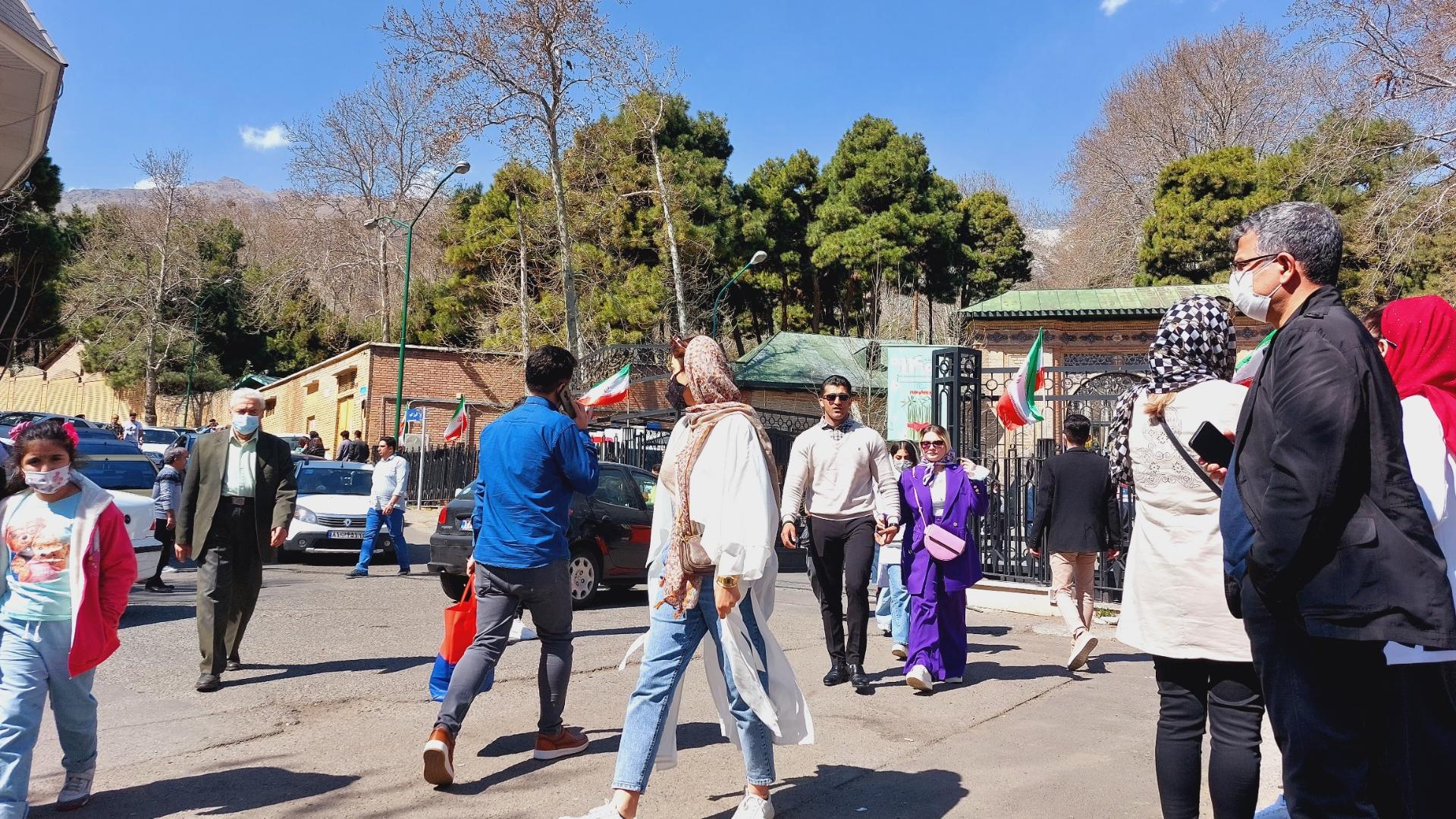 عکس درب جنوبی مجموعه کاخ سعدآباد