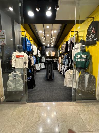 عکس پوشاک مردانه صامیر