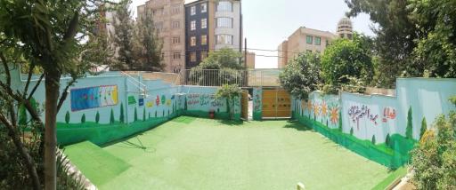 عکس دبستان منیران علم 