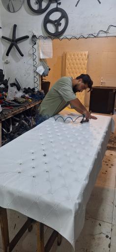 عکس تعمیرات صندلی نگین تهران