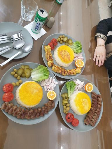 عکس کافه رستوران لونیکا 