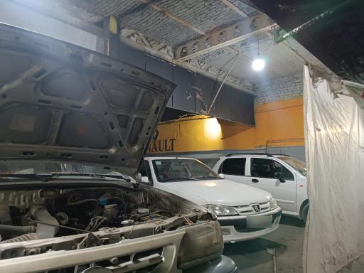 عکس کلینیک خودرو اتوچین