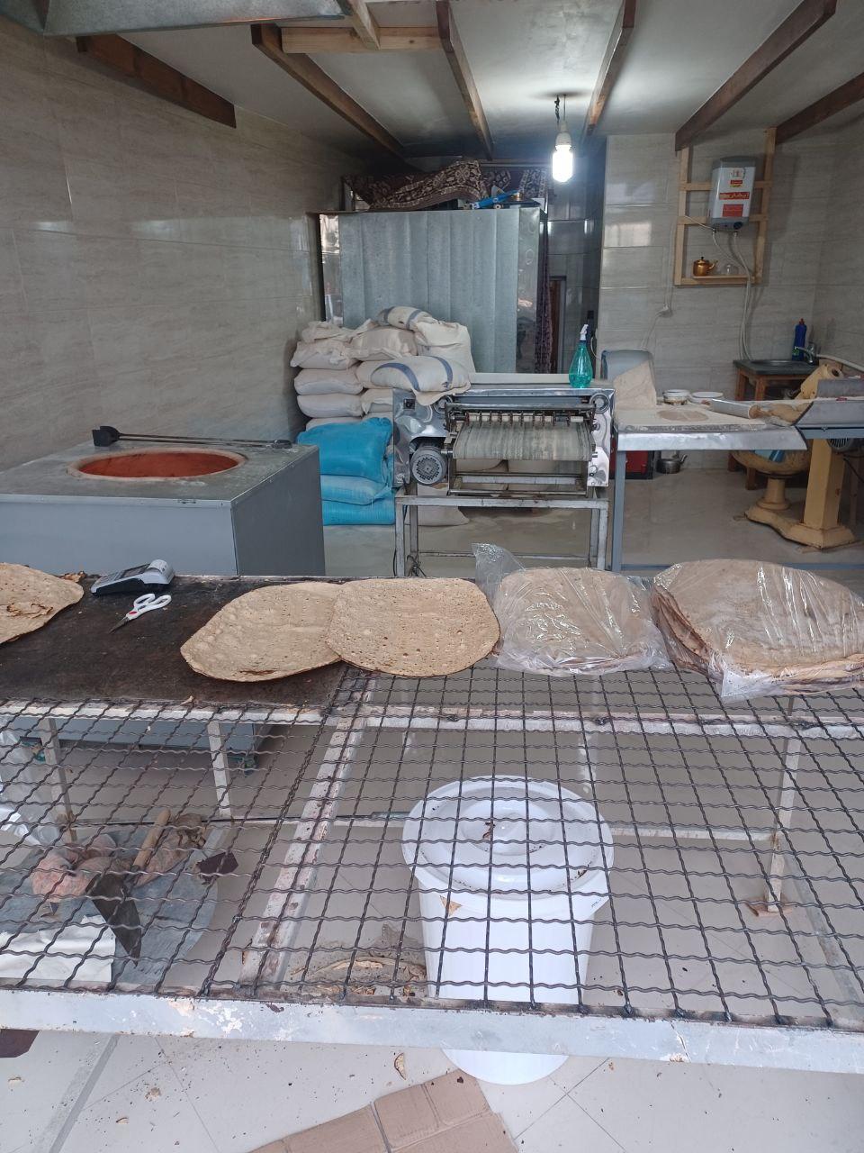 عکس نانوایی تافتون سبوس دار کامل آزاد پز