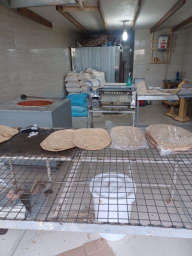 عکس نانوایی تافتون سبوس دار کامل آزاد پز