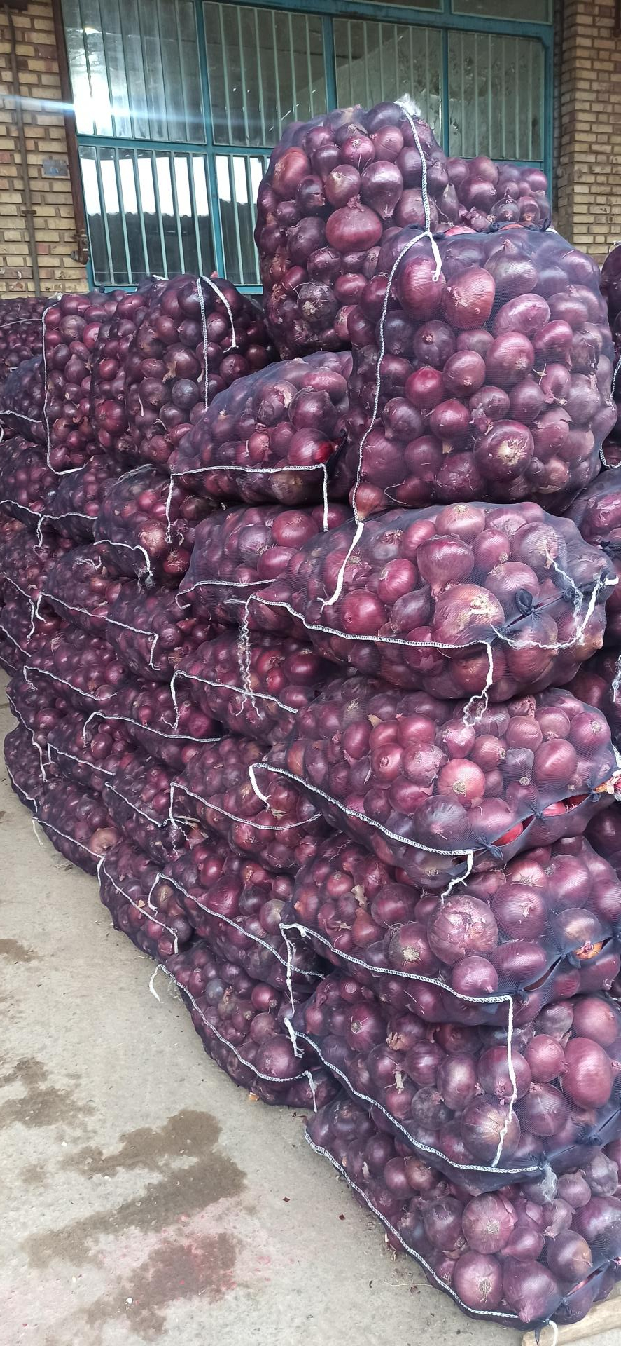 عکس بارفروشی و حق العمل کاری پروینی