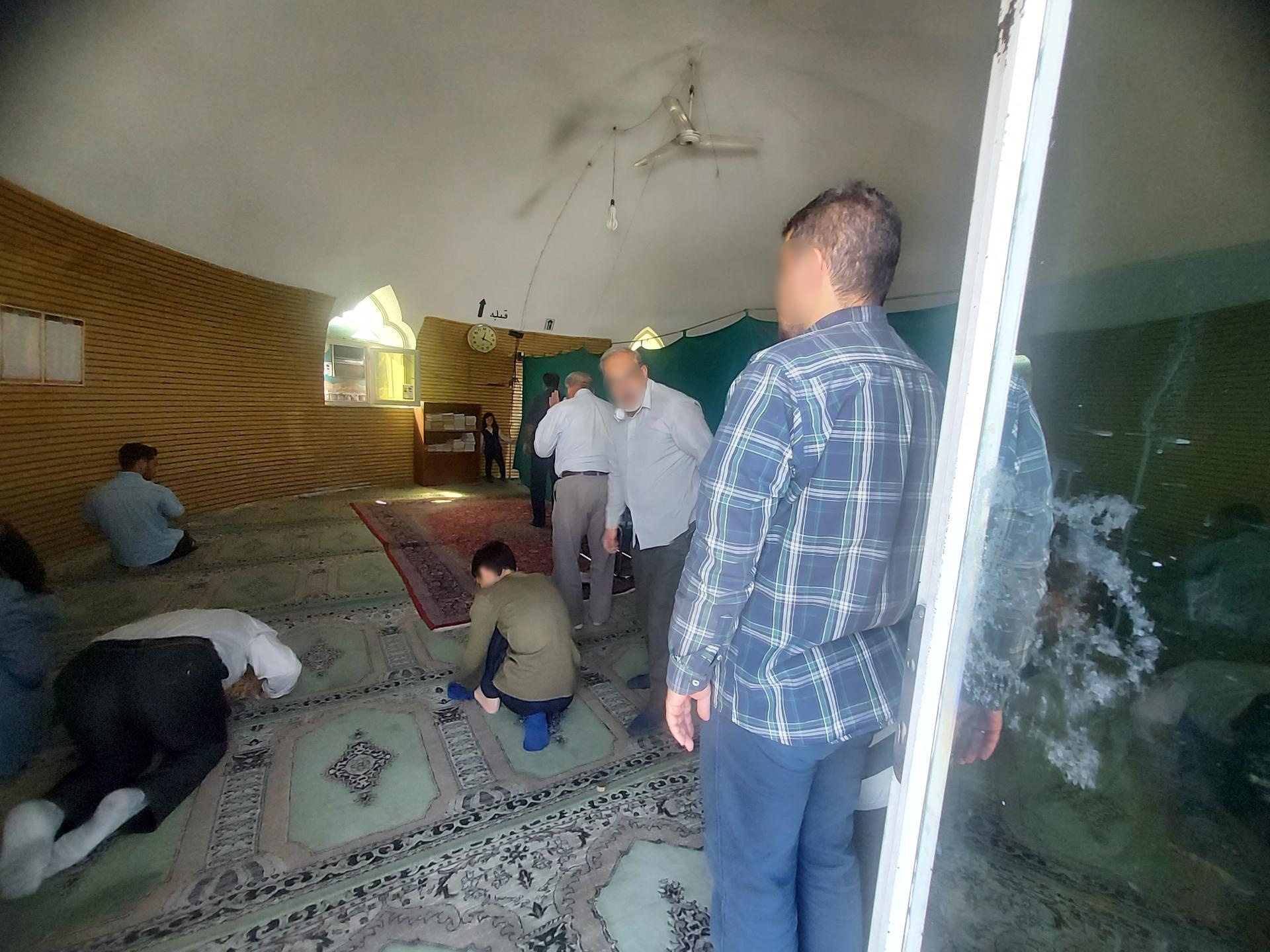 عکس نمازخانه