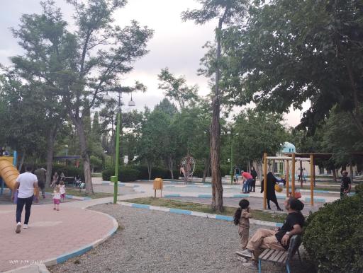 عکس باشگاه قایقرانی قدس ذوب آهن