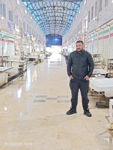 عکس بازار بزرگ ماهی فروشان بندر انزلی