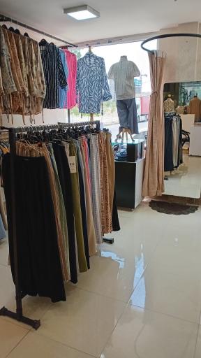 عکس پوشاک زنانه لونا