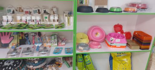 عکس کلینیک دامپزشکی آدورا