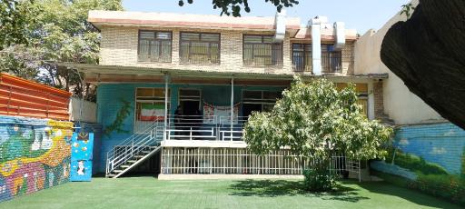 عکس دبستان غیر دولتی دخترانه  گلریزان 