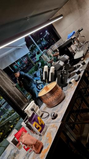 عکس کافه صفریک