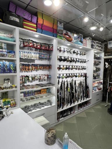 عکس فروشگاه غزال (تفنگ بادی لوازم شکار ماهیگیری و کوهنوردی)