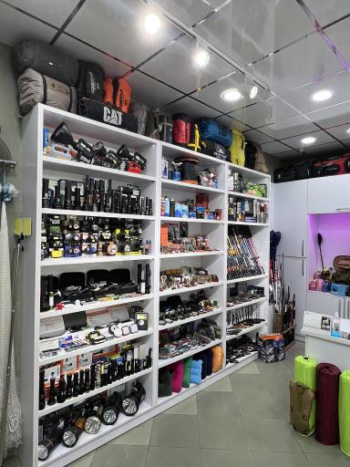 عکس فروشگاه غزال (تفنگ بادی لوازم شکار ماهیگیری و کوهنوردی)