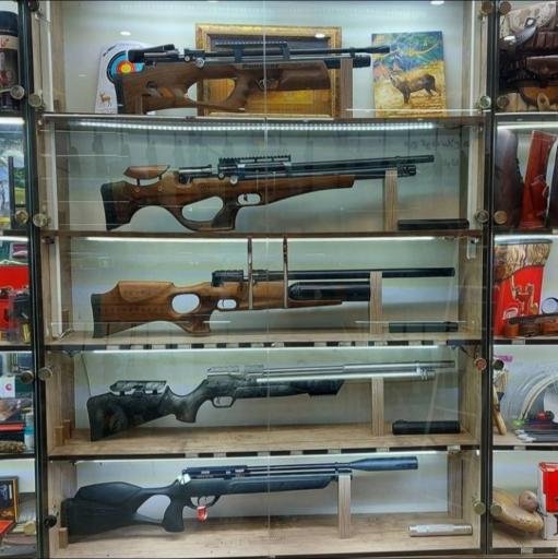 عکس فروشگاه غزال (تفنگ بادی لوازم شکار ماهیگیری و کوهنوردی)