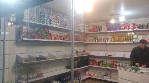 عکس سوپر مارکت سلامت 