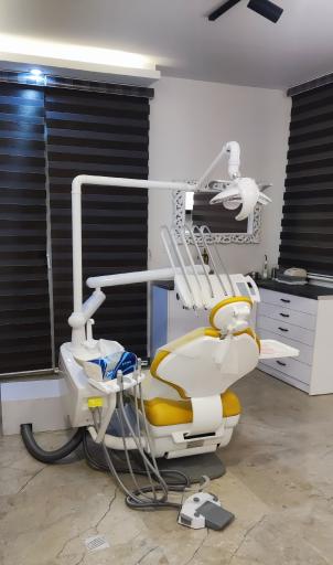 عکس کلینیک دندانپزشکی ایرانا