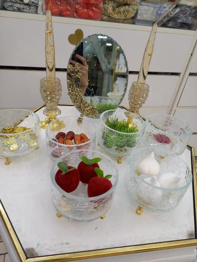 عکس فروشگاه بله برون فرخنده