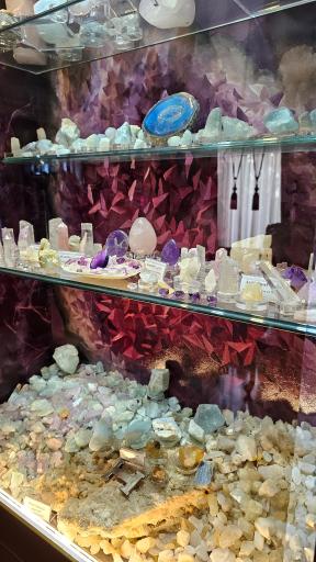 عکس آموزشگاه فنی و حرفه ای طلا و جواهرات زرین