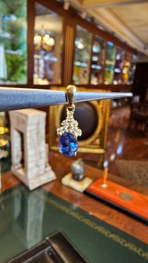 عکس آموزشگاه فنی و حرفه ای طلا و جواهرات زرین