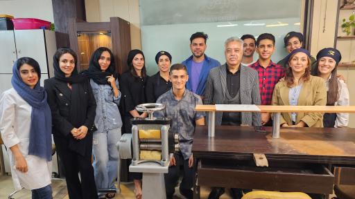 عکس آموزشگاه فنی و حرفه ای طلا و جواهرات زرین