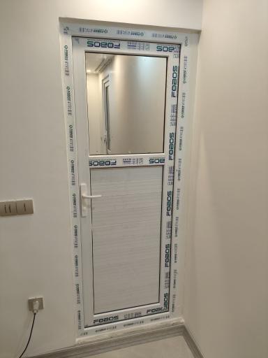 عکس درب و پنجره دوجداره سلامت