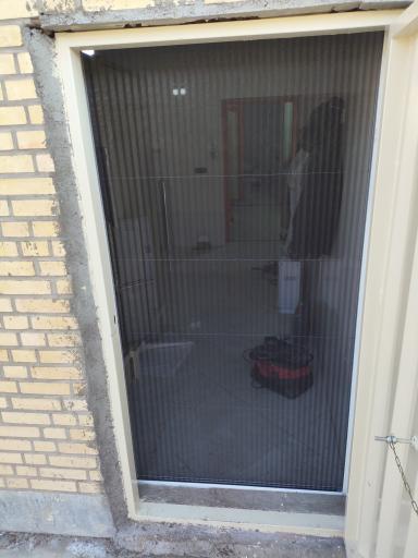 عکس درب و پنجره دوجداره سلامت