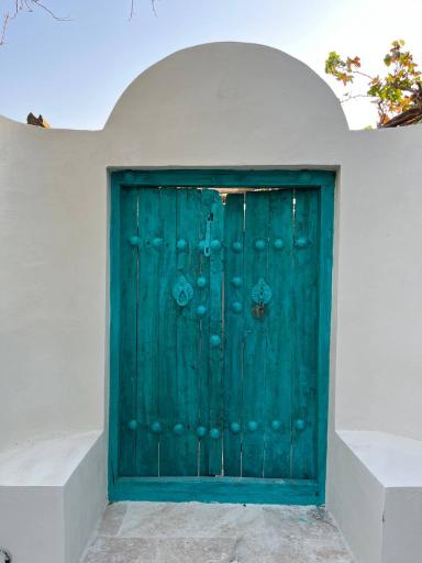 عکس آتلیه عکس چشمان آبی