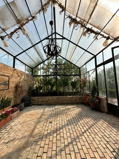 عکس آتلیه عکس چشمان آبی