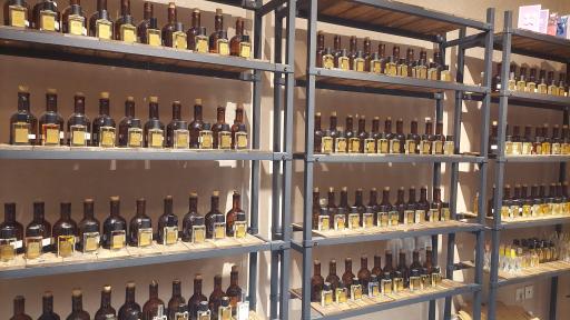 عکس عطر آلوارز