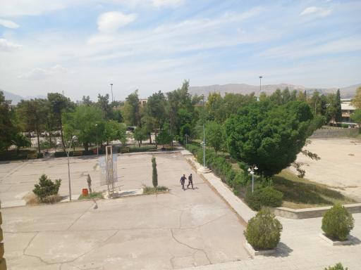عکس دانشگاه فنی و مهندسی باهنر شیراز