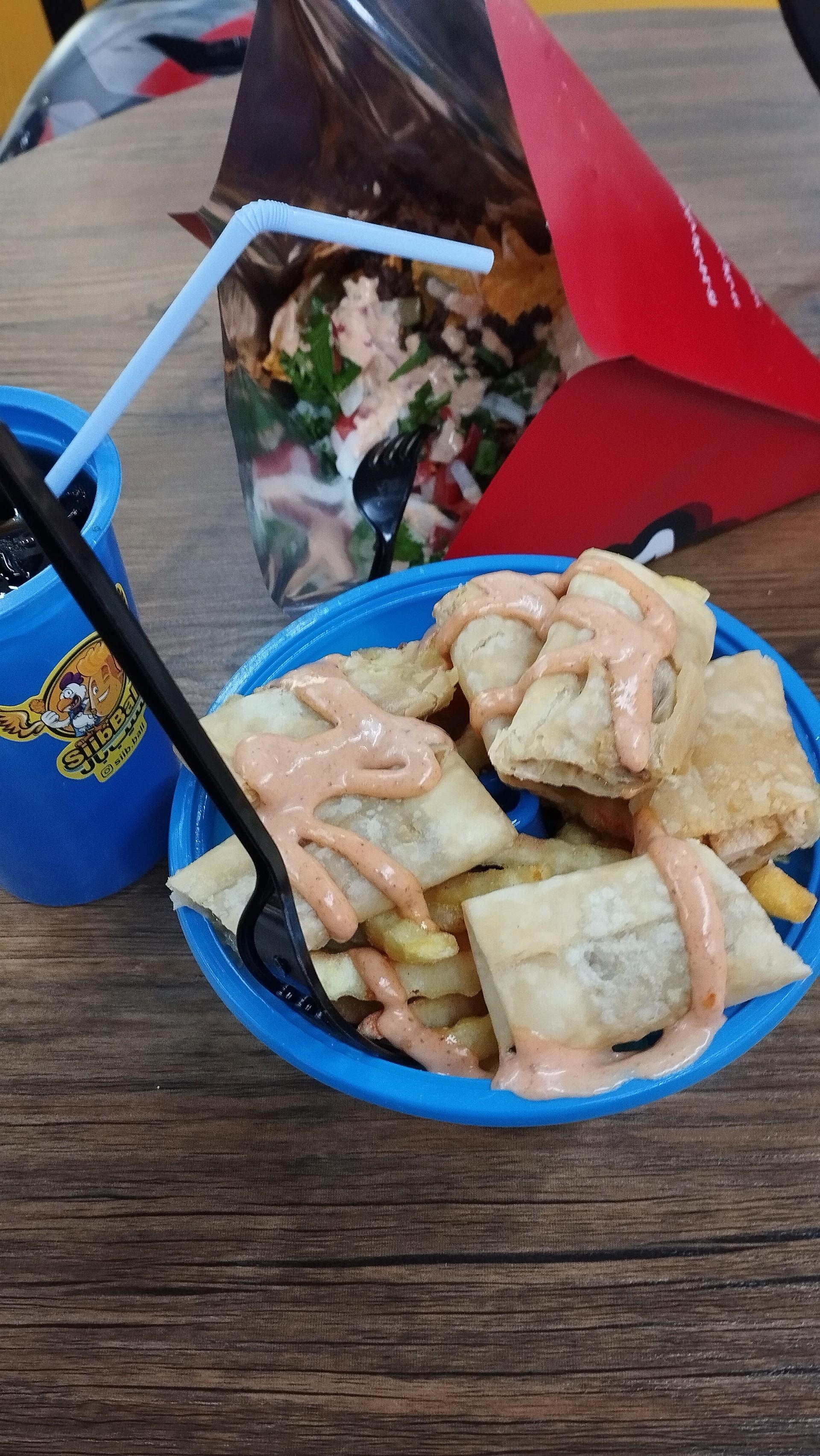 عکس سیب بال شعبه نیایش مال