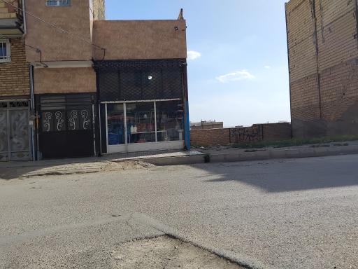 عکس لبنیاتی طالقانی