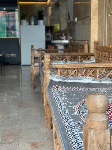 عکس کافه صبحانه نعنا