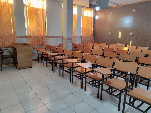 عکس آموزشگاه مهر و ماه